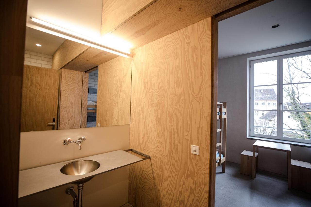Basel Youth Hostel Bagian luar foto