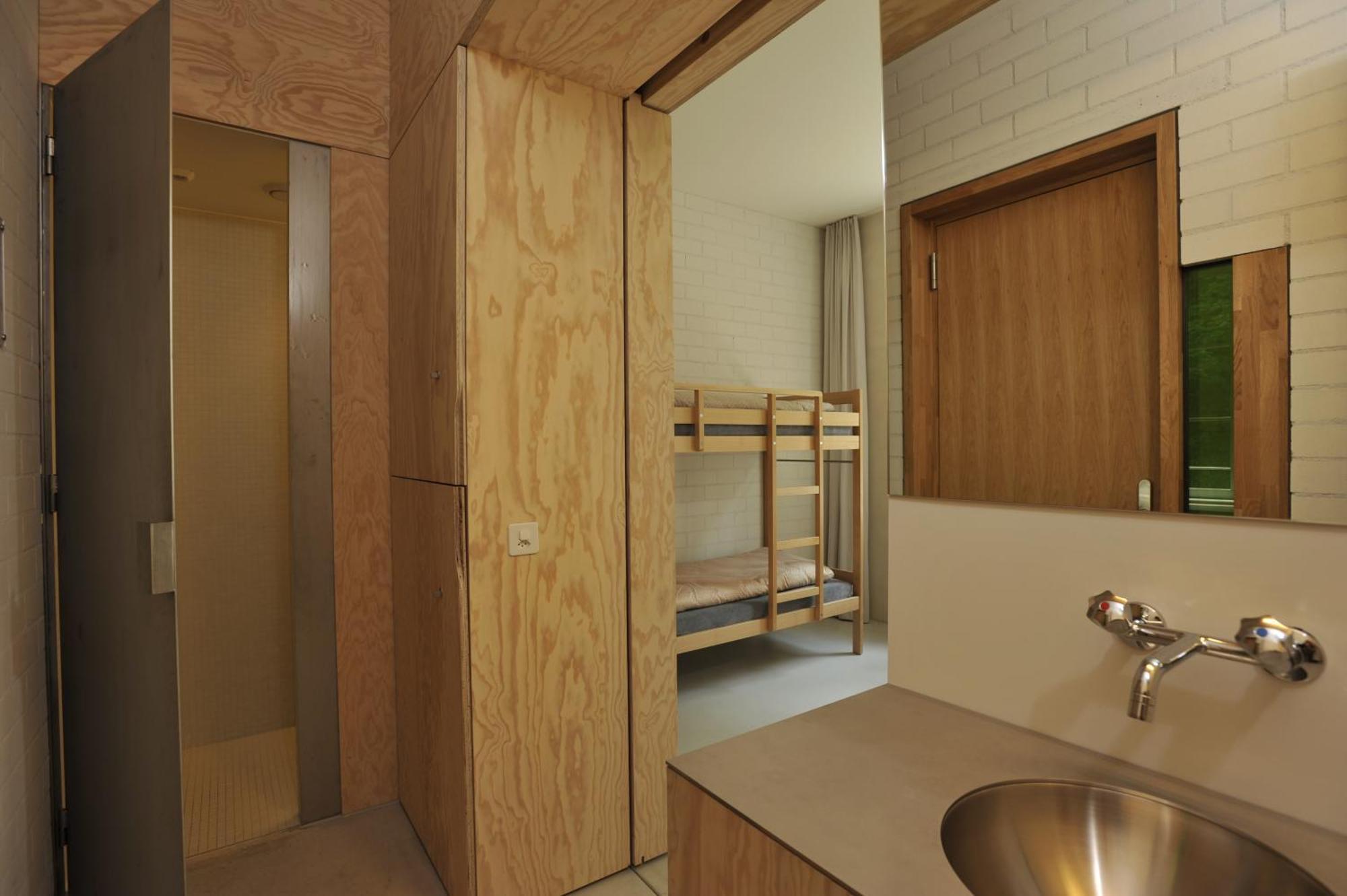 Basel Youth Hostel Bagian luar foto