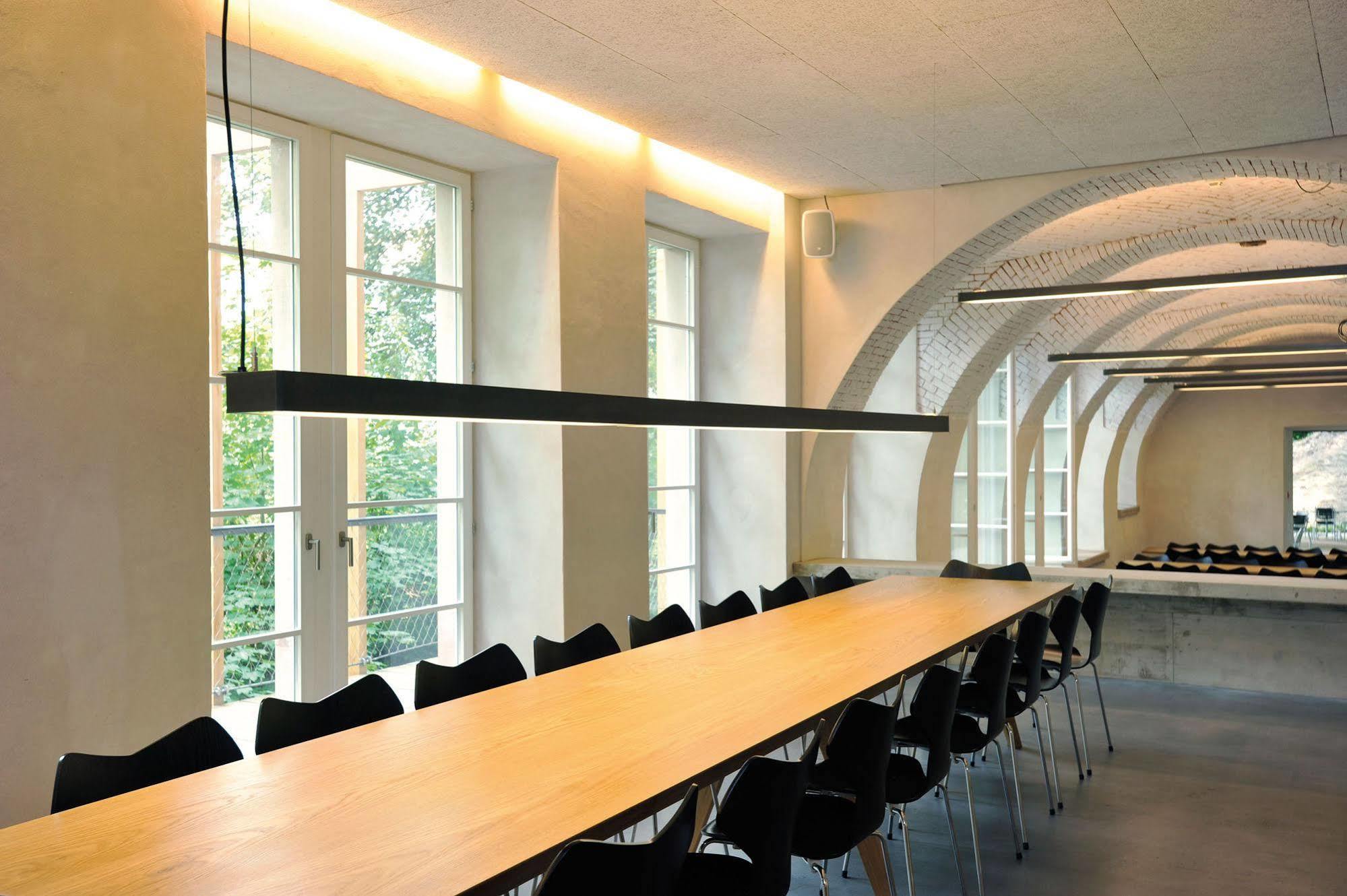 Basel Youth Hostel Bagian luar foto